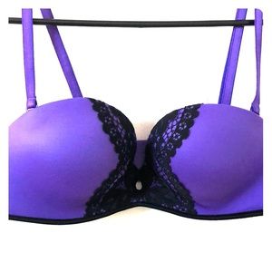 NWOT SZ 34A Victoria Secret Bombshell StraplessBra